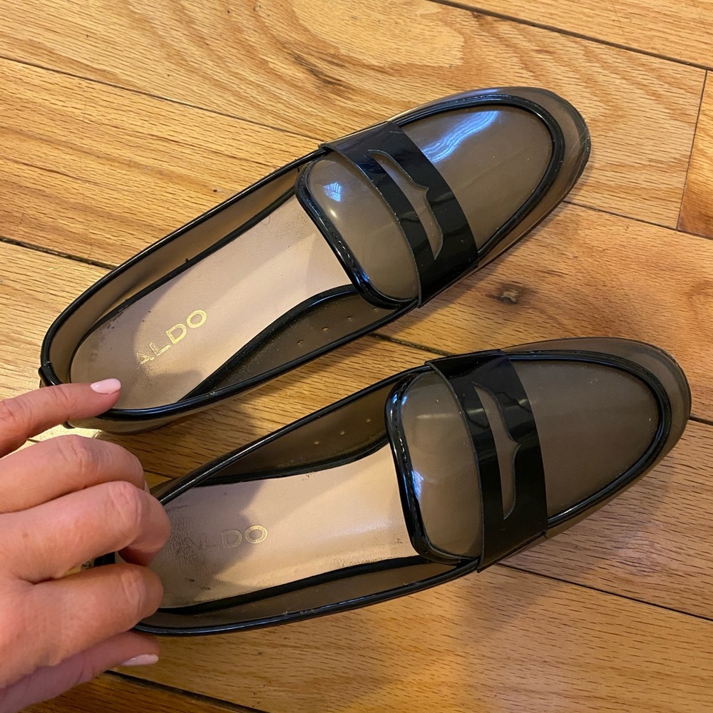 Super cozy loafers on saleeeee